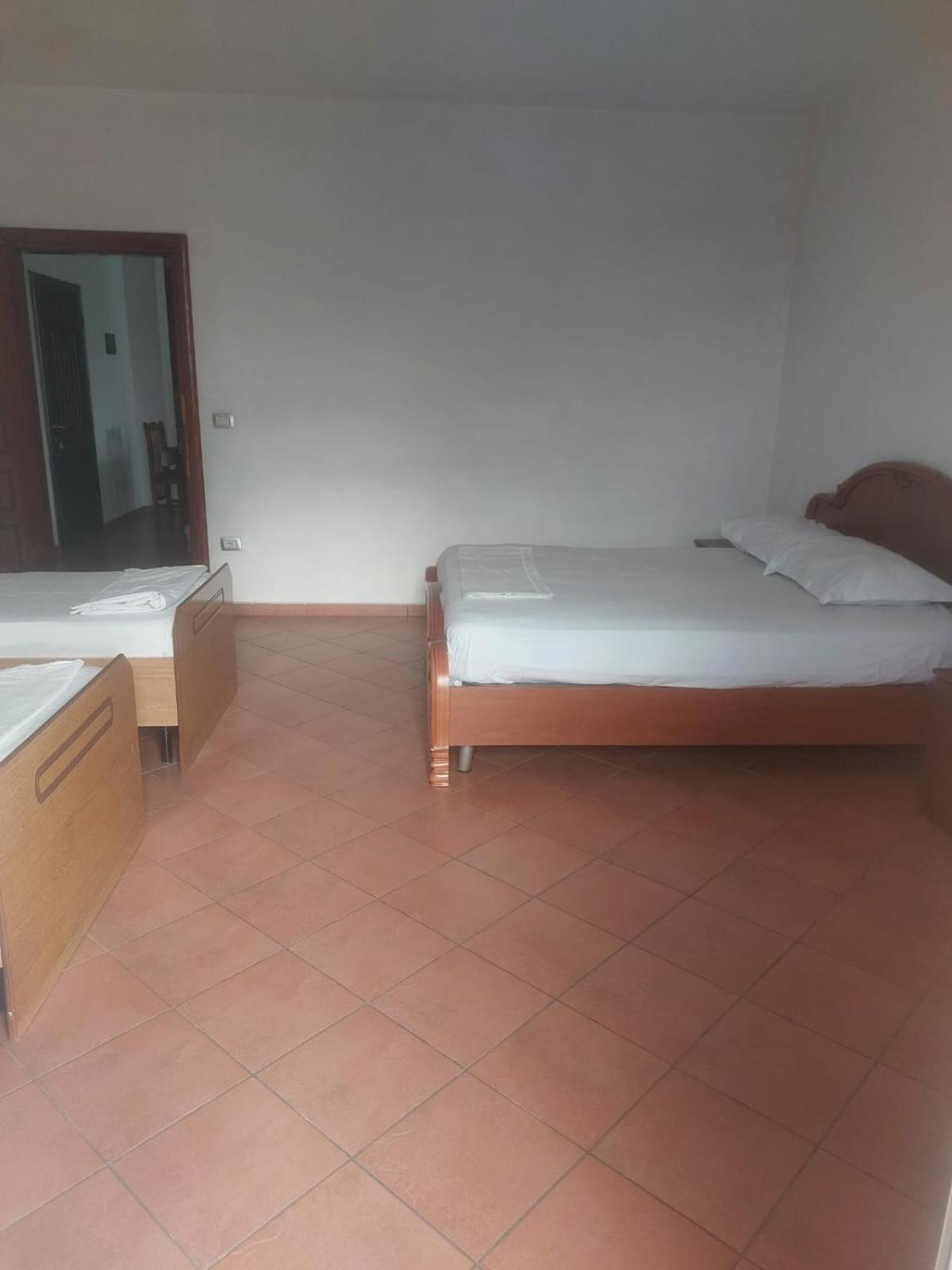 Apartament Iliria *